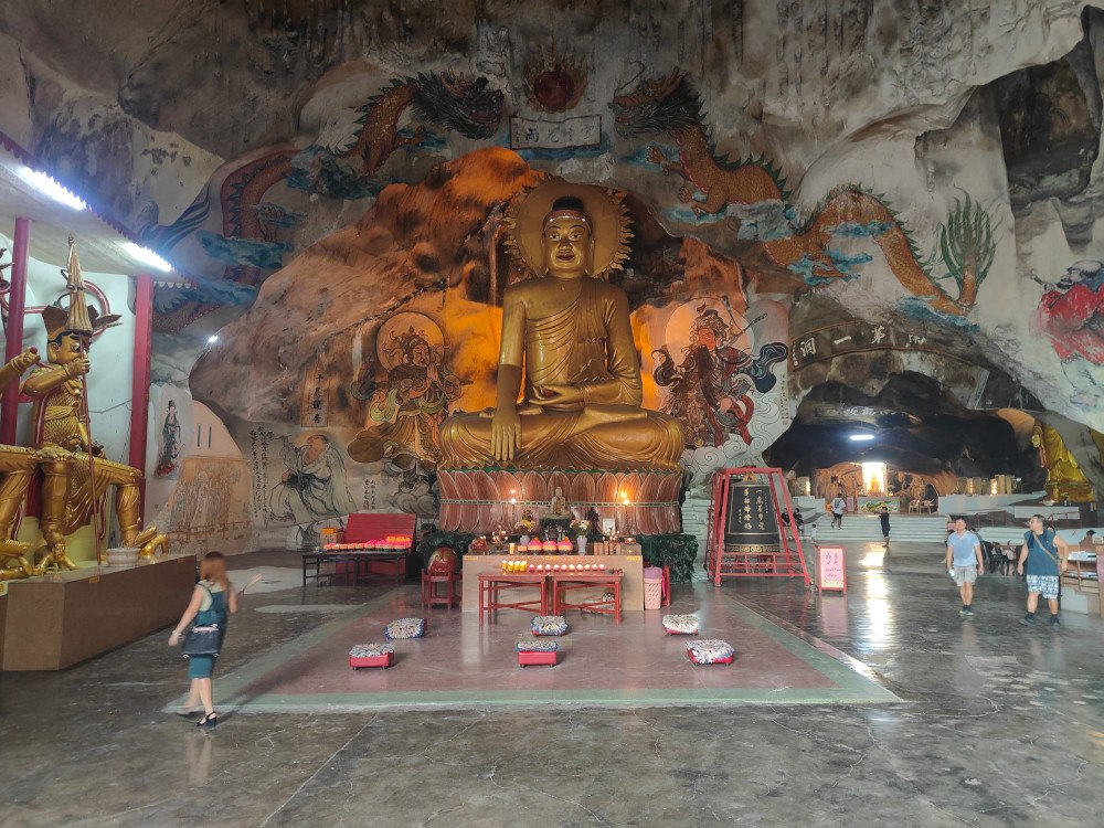 Perak Cave Temple